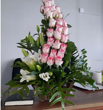 Classic Pink Floral Stand